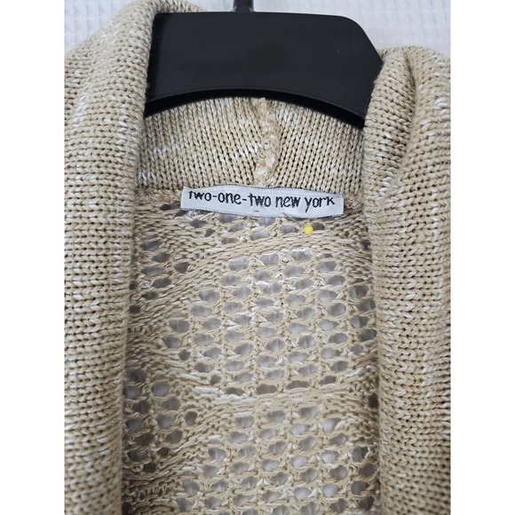 Two-One-Two New York ~Woman Size XL~ Beige Knit Cowl Neck Kimono Sweater Boho. - Picture 8 of 12